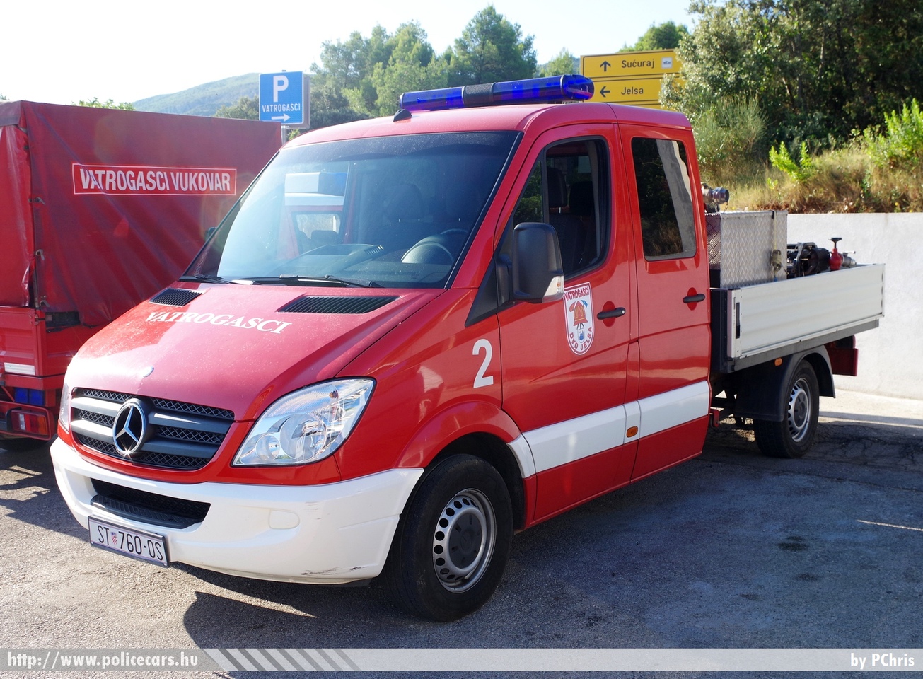 Mercedes-Benz Sprinter, Jelsa, fotó: PChris
Keywords: Horvátország tûzoltóság tûzoltóautó horvát Croatia croatian firefighter firetruck fire