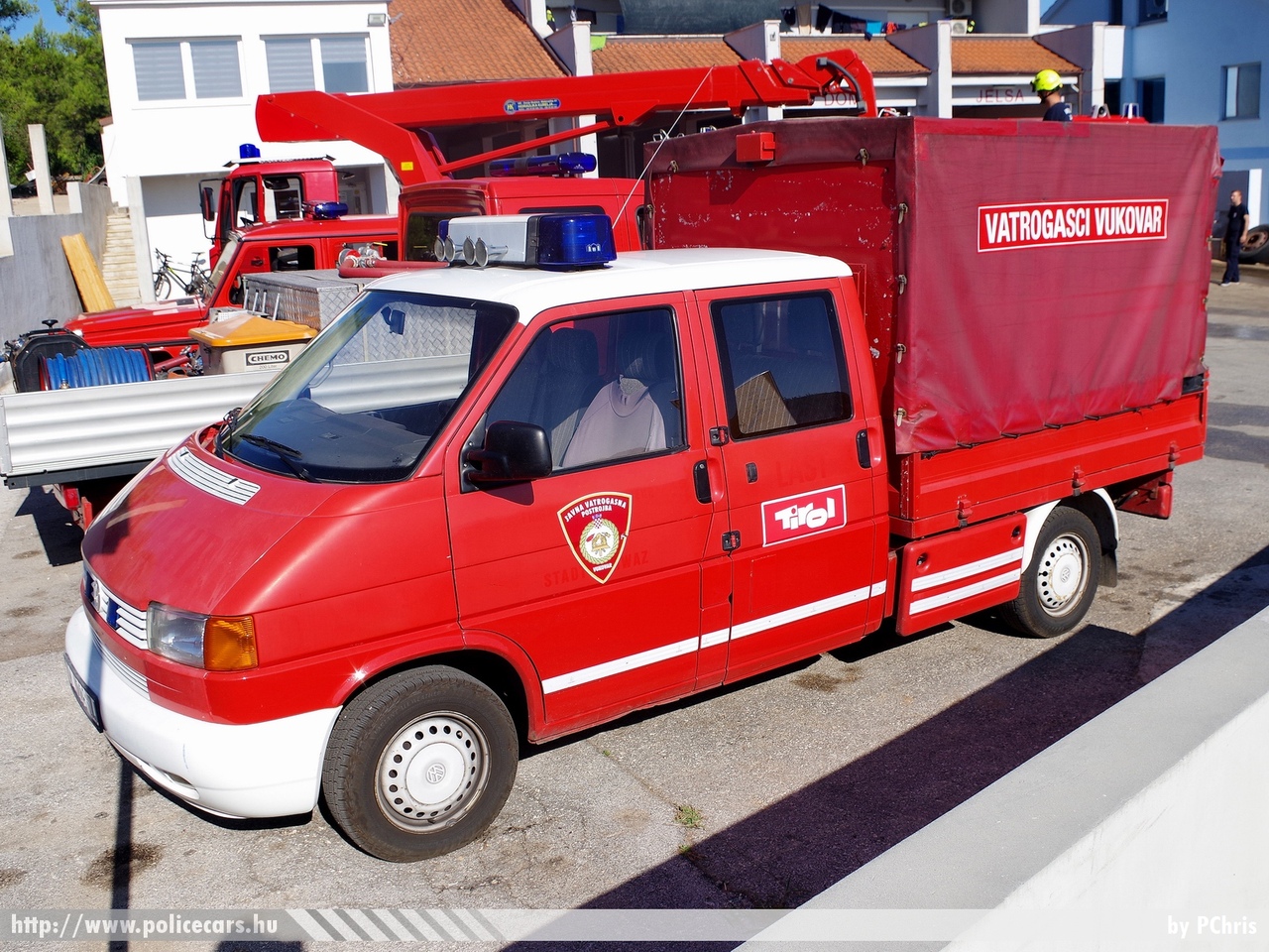 Volkswagen Transporter T4, Vukovar, fotó: PChris
Keywords: Horvátország tûzoltóság tûzoltóautó horvát Croatia croatian firefighter firetruck fire