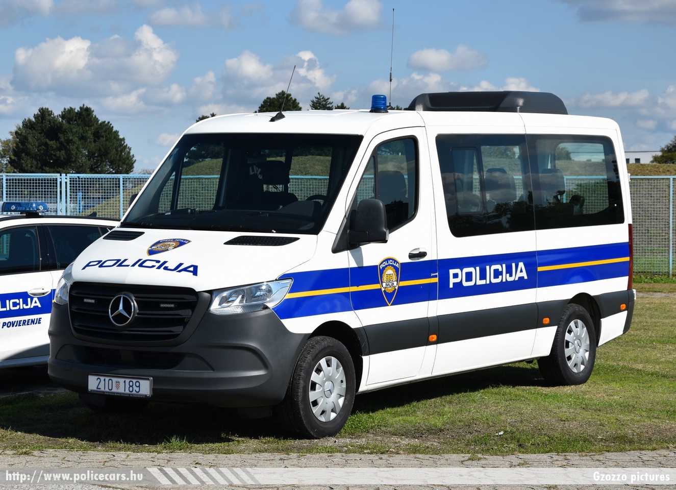 Mercedes Sprinter III, fotó: Gzozzo pictures
Keywords: croatian rendőr rendőrautó rendőrség horvát Horvátország policecar police Croatia