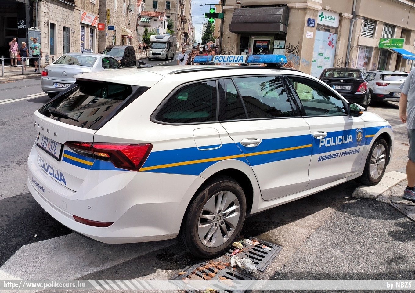 Skoda Octavia IV, Hrvatska policija, fotó: NBZS
Keywords: croatian rendőr rendőrautó rendőrség horvát Horvátország policecar police Croatia
