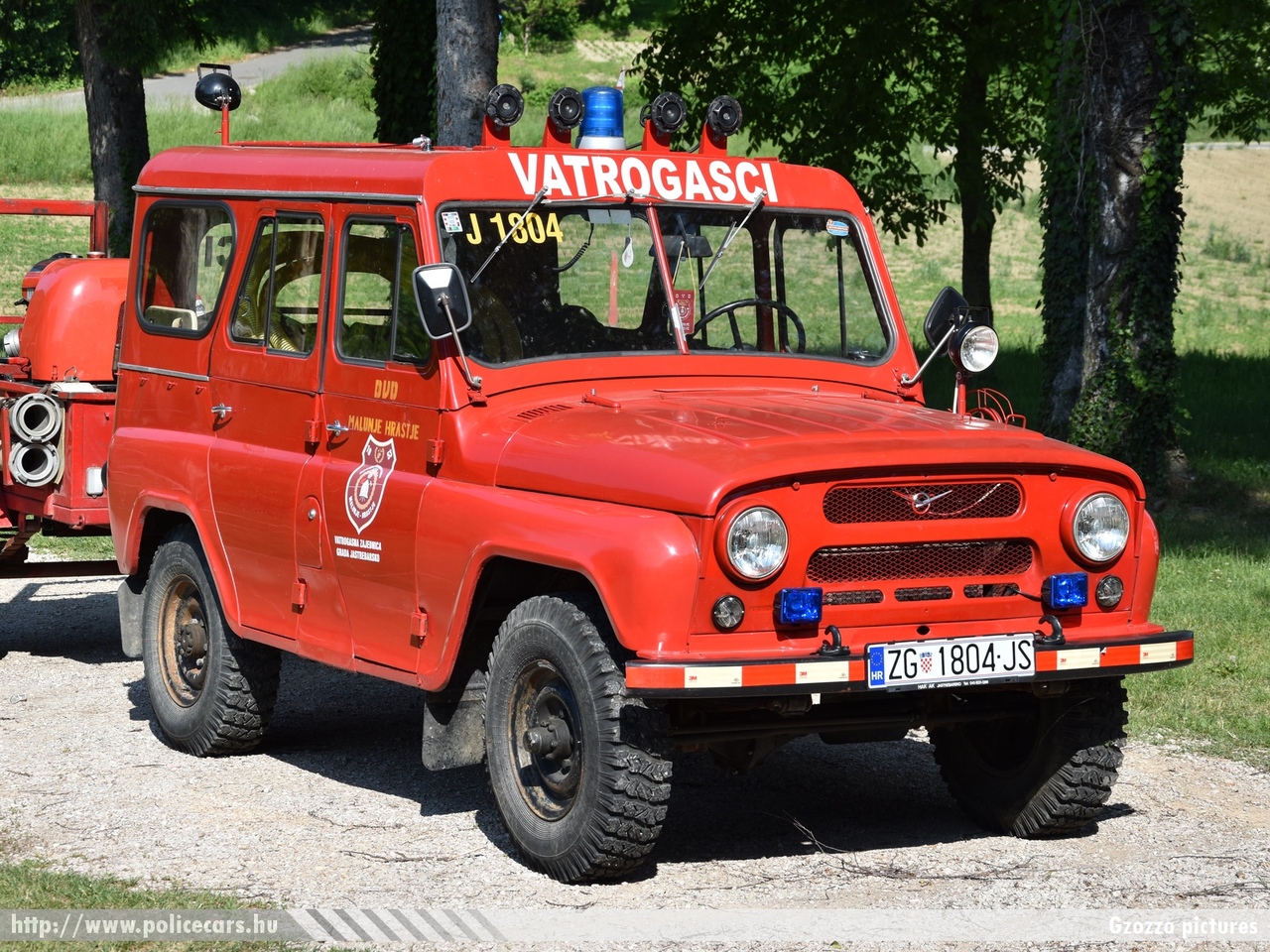 UAZ 469 1977, Dobrovoljno vatrogasno društvo Malunje-Hrastje, fotó: Gzozzo pictures
Keywords: Horvátország tûzoltóság tûzoltóautó horvát Croatia croatian firefighter firetruck fire