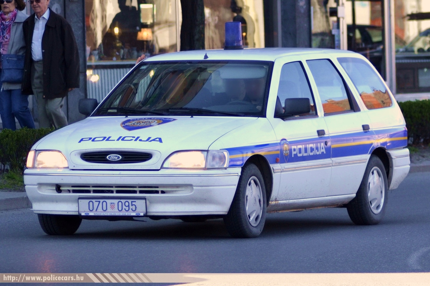 Ford Escort Turnier, Hrvatska policija, 2014
Keywords: croatian rendőr rendőrautó rendőrség horvát Horvátország policecar police Croatia