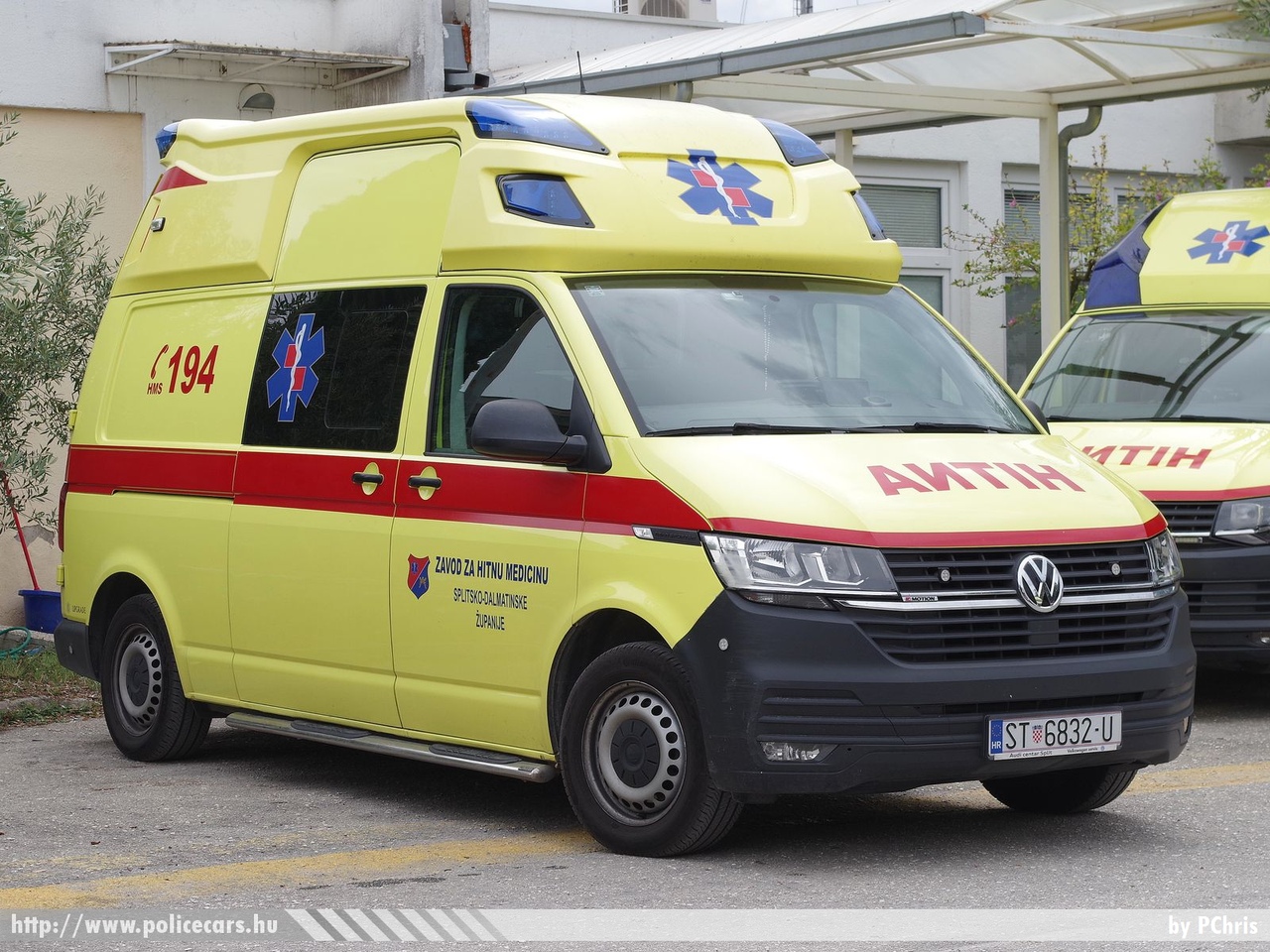 Volkswagen Transporter T6.1, Zavod za hitnu medicinu Splitsko-Dalmatinske županije, Trogir, fotó: PChris
Keywords: horvát Horvátország mentő mentőautó Croatia croatian ambulance