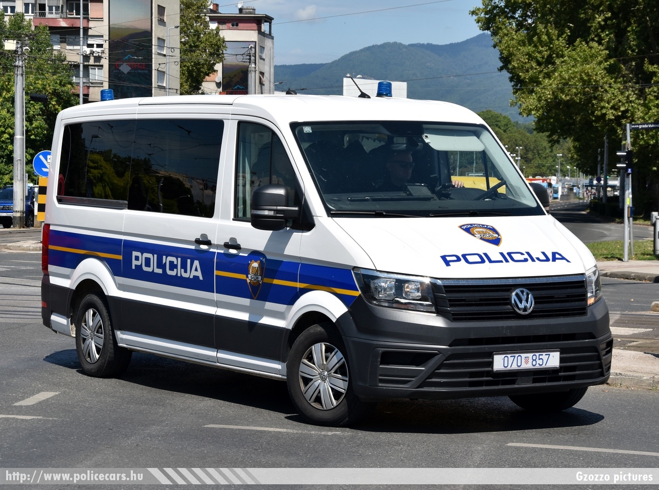 Volkswagen Crafter, Hrvatska policija, fotó: Gzozzo pictures
Keywords: croatian rendőr rendőrautó rendőrség horvát Horvátország policecar police Croatia
