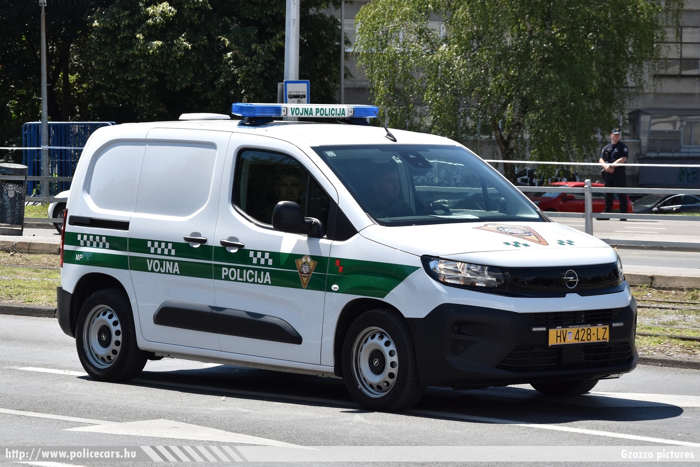 Opel Combo, Vojna policija, fotó: Gzozzo pictures
Keywords: Horvátország katonai rendészet horvát Croatia croatian military police