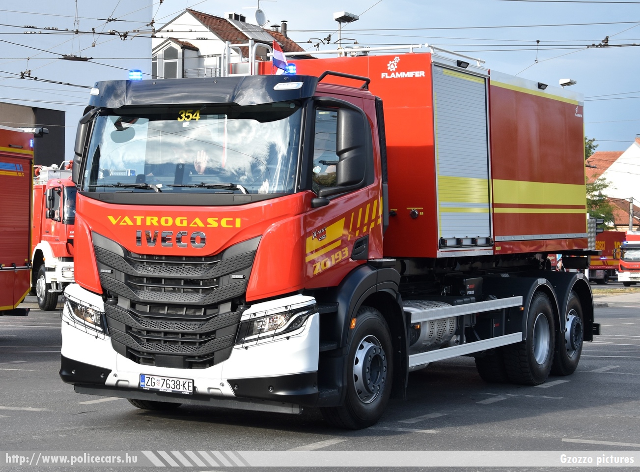 Iveco X-Way 460 Flammifer, Javna vatrogasna postrojba Grada Zagreba, fotó: Gzozzo pictures
Keywords: Horvátország tűzoltóság tűzoltóautó horvát Croatia croatian firefighter firetruck fire