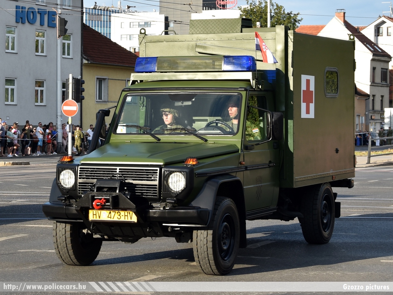 Mercedes G, Hitna Pomoc, Oružane snage Republike Hrvatske, fotó: Gzozzo pictures
Keywords: horvát Horvátország mentők ambulance Croatia croatian mentőautó military katonai