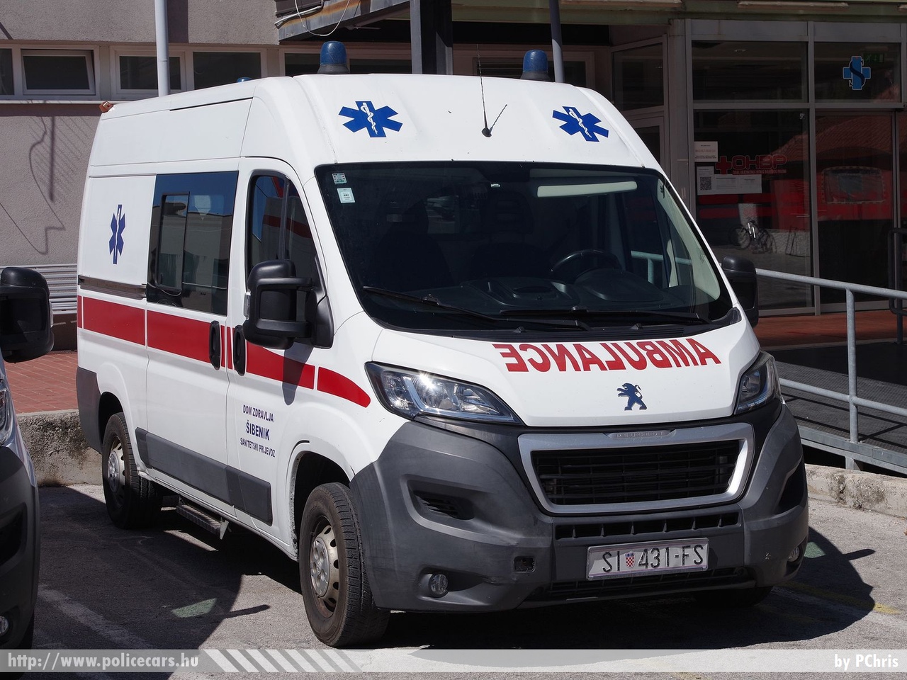 Peugeot Boxer, Dom Zdravlja Šibenik, fotó: PChris
Keywords: horvát Horvátország mentő mentőautó Croatia croatian ambulance