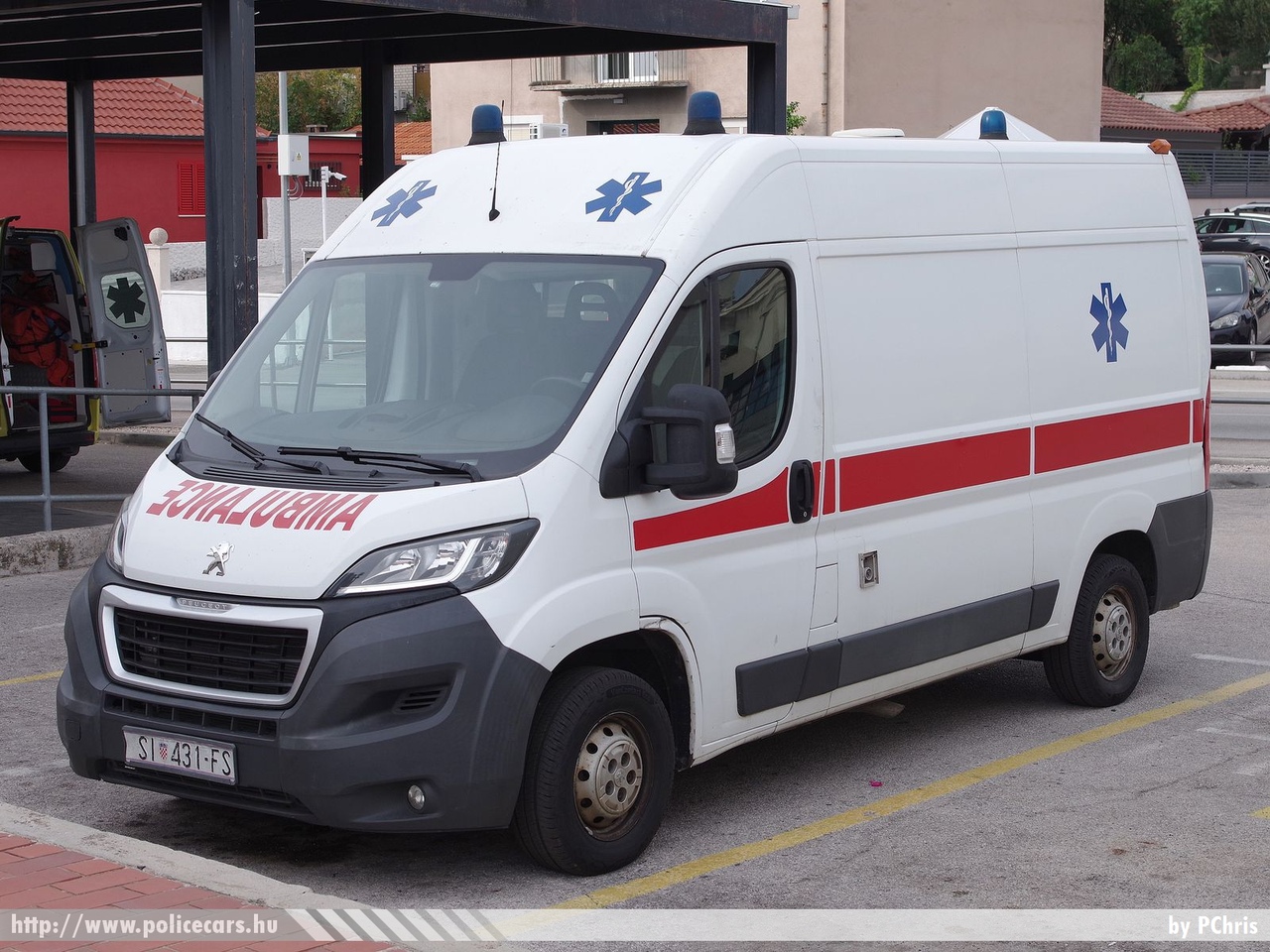 Peugeot Boxer, Dom Zdravlja Šibenik, fotó: PChris
Keywords: horvát Horvátország mentő mentőautó Croatia croatian ambulance