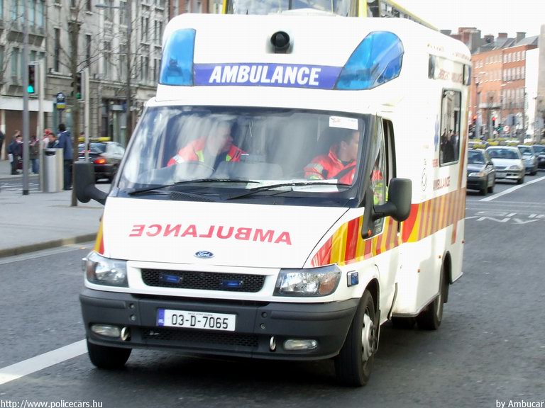 Ford Transit, fotó: Ambucar
Keywords: mentő mentőautó ír Írország 03-D-7065