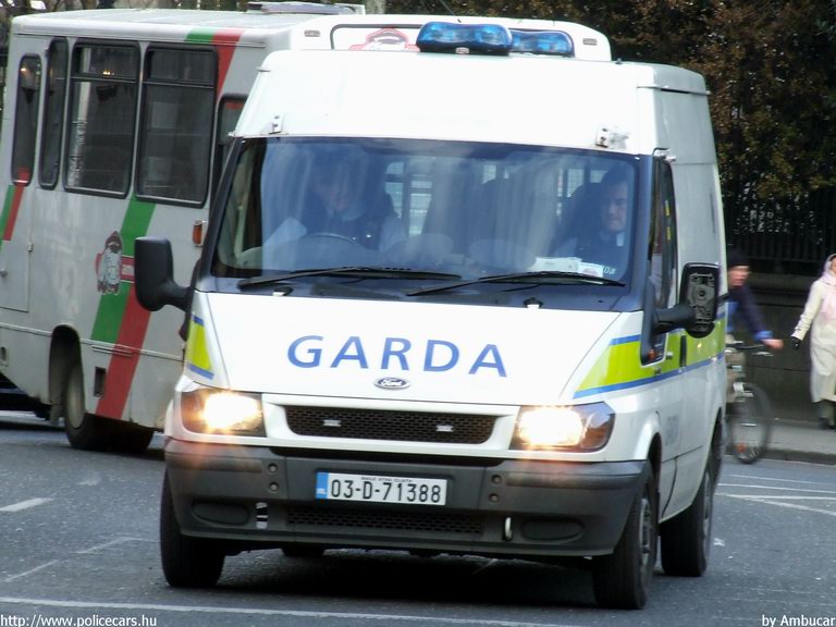 Ford Transit, fotó: Ambucar
Keywords: rendőr rendőrség rendőrautó ír Írország Garda 03-D-71388
