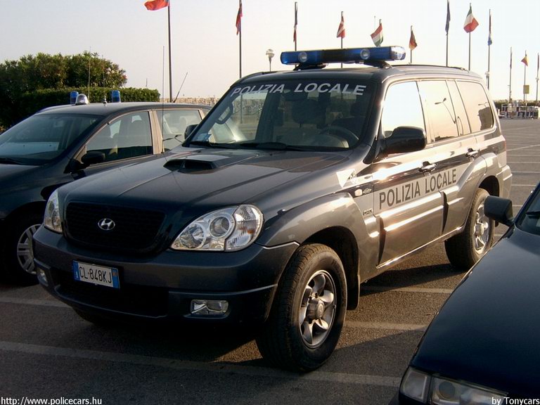 Hyundai, fotó: Tonycars
Keywords: olasz Olaszország rendőrautó rendőrség rendőr