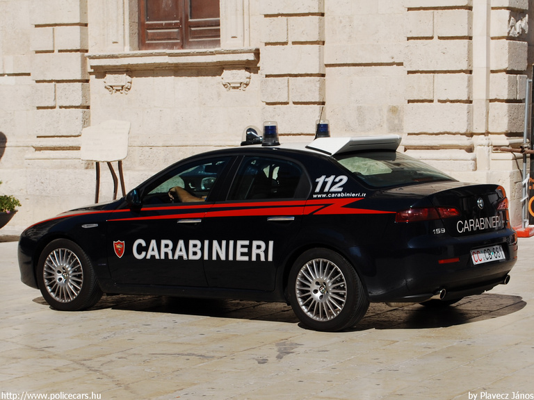 Alfa Romeo 159, fotó: Plavecz János
Keywords: olasz Olaszország rendőrautó rendőrség rendőr  carabinieri 