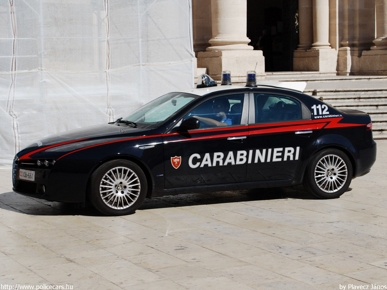 Alfa Romeo 159, fotó: Plavecz János
Keywords: olasz Olaszország rendőrautó rendőrség rendőr  carabinieri 