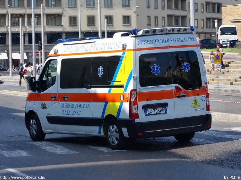 Renault Master, fotó: PChris
Keywords: mentő mentőautó olasz Olaszország