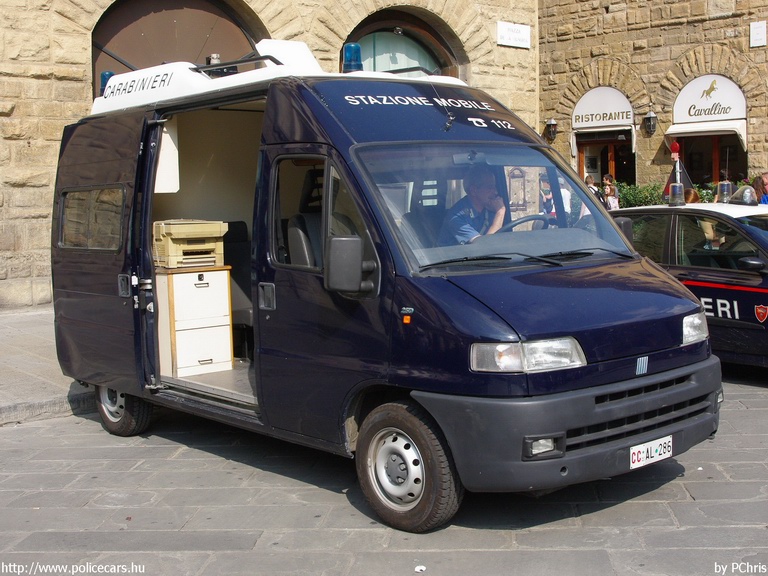Fiat Ducato, fotó: PChris
Keywords: rendőr rendőrautó rendőrség olasz Olaszország  carabinieri 