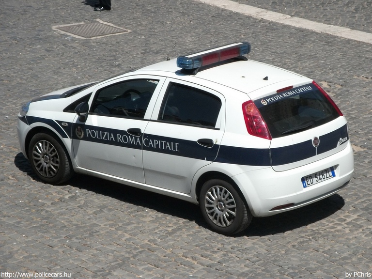 Fiat Grande Punto, fotó: PChris
Keywords: rendőr rendőrautó rendőrség olasz Olaszország ED546ZL
