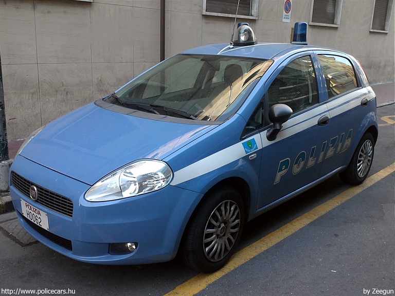 Fiat Grande Punto, fotó: Zeegun
Keywords: rendőr rendőrautó rendőrség olasz Olaszország