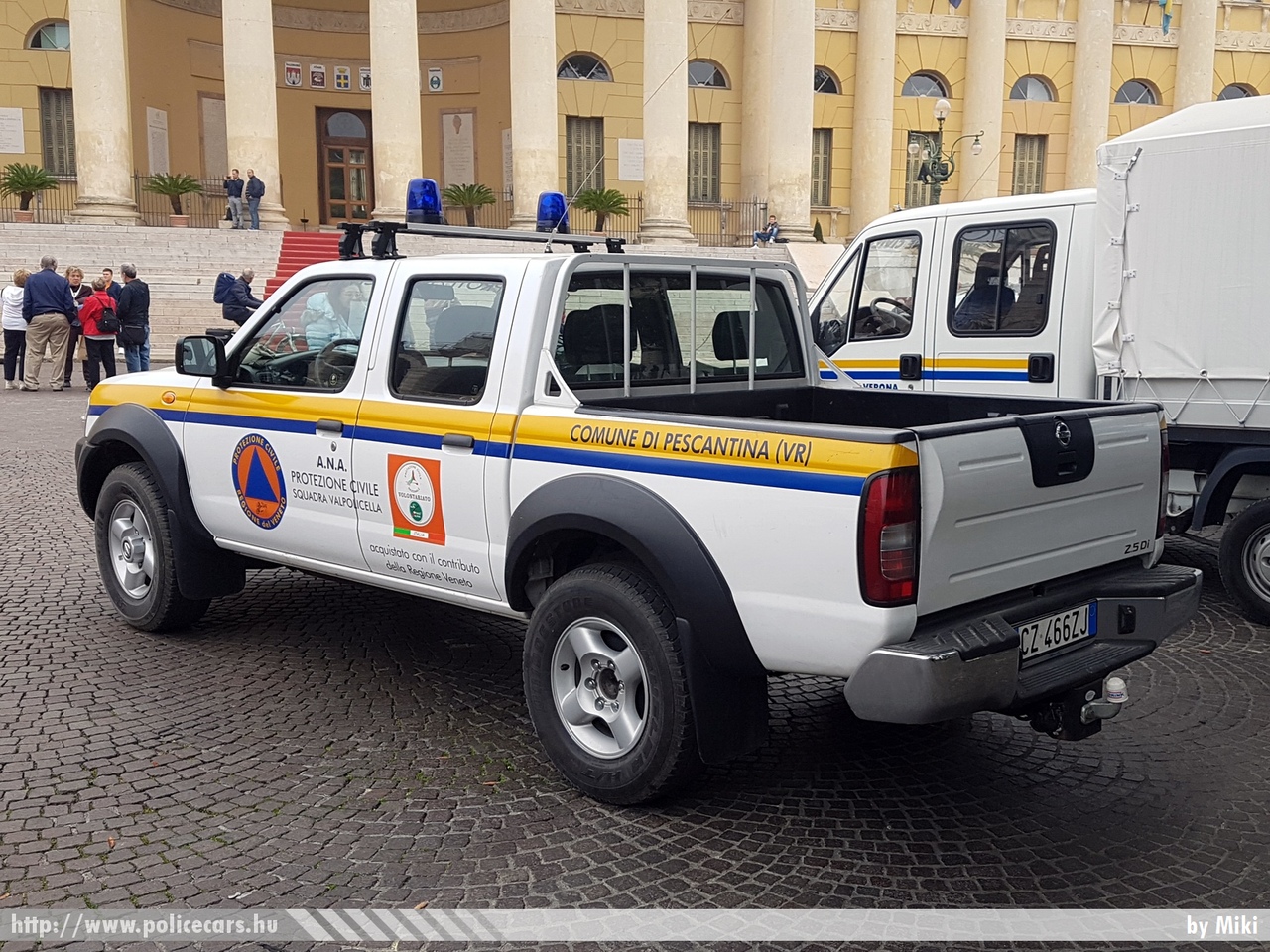 Nissan Navara 2.5TDI, fotó: Miki
Keywords: olasz olaszország 