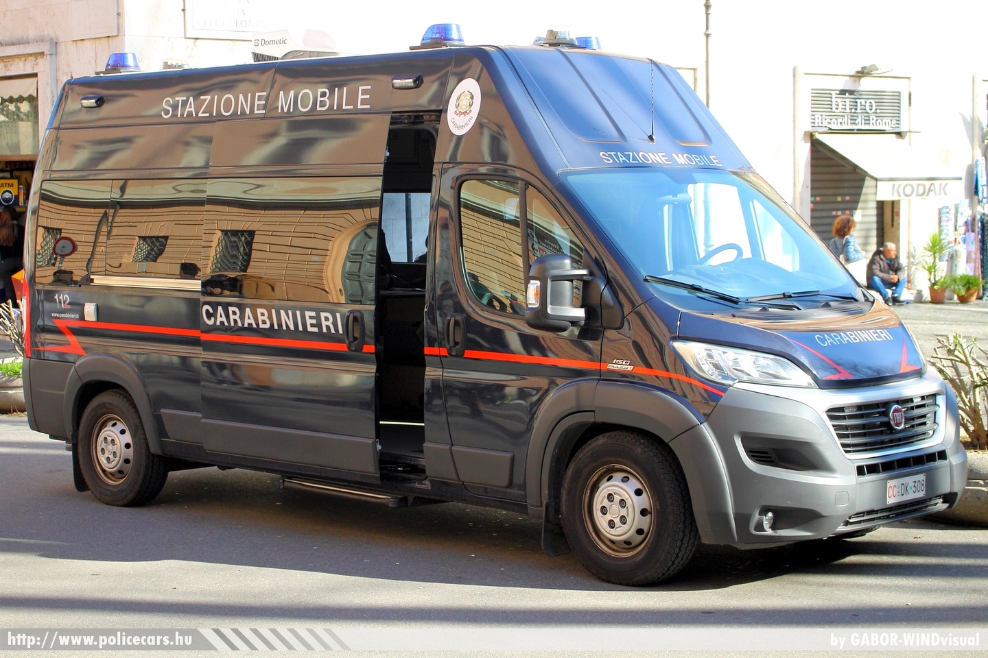 Fiat Ducato, fotó: GABOR-WINDvisual
Keywords: rendőr rendőrautó rendőrség olasz Olaszország police policecar Italy italian