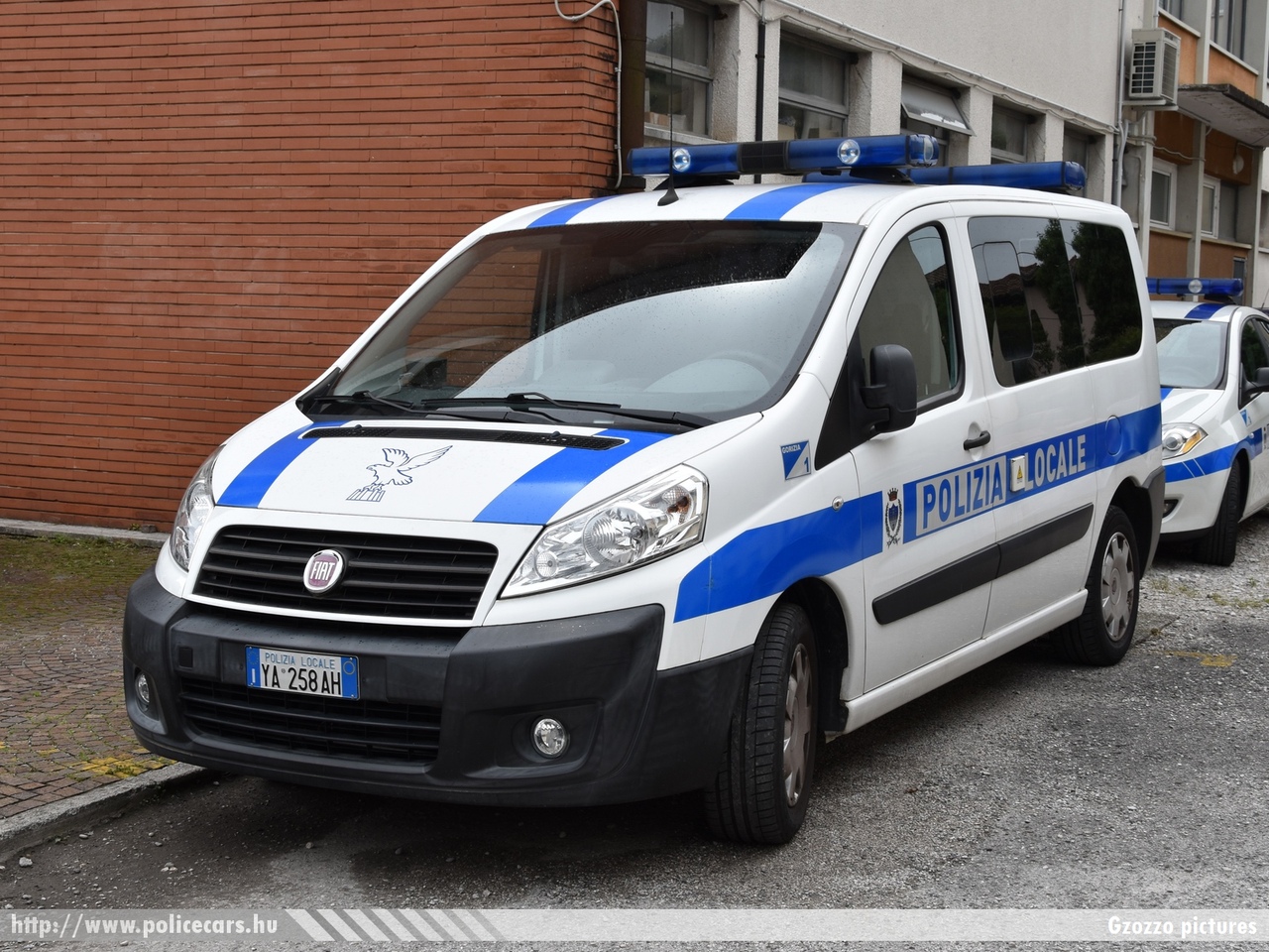 Fiat Scudo, fotó: Gzozzo pictures
Keywords: rendőr rendőrautó rendőrség olasz Olaszország police policecar Italy italian