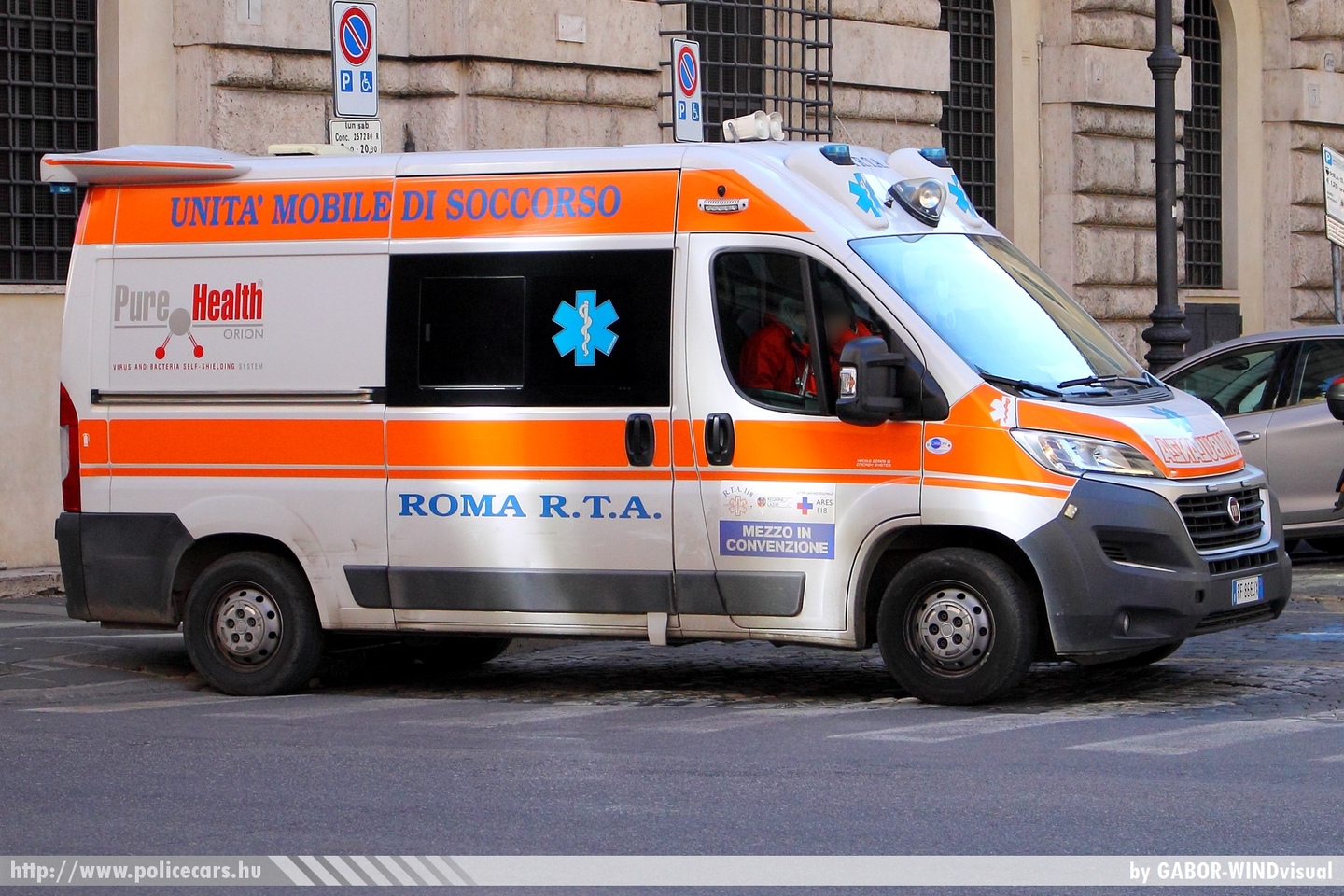 Fiat Ducato, fotó: GABOR-WINDvisual
Keywords: mentő mentőautó olasz Olaszország ambulance Italy italian