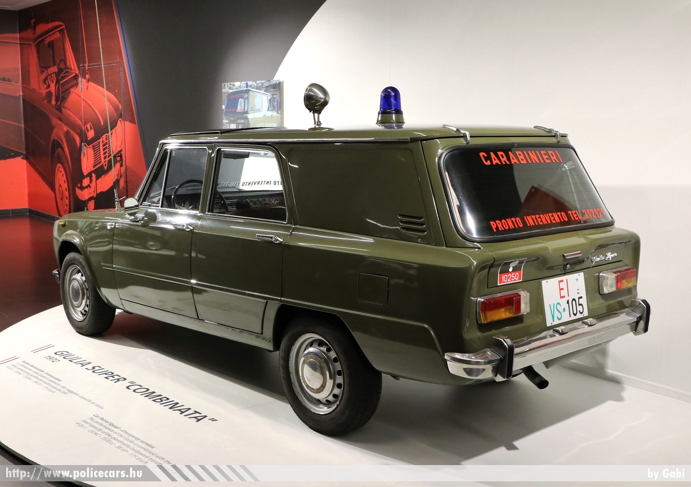 Alfa Romeo Giulia Super Combinata 1972, Carabinieri, Alfa Romeo Museum, fotó: Gabi
Keywords: rendőr rendőrautó rendőrség olasz Olaszország police policecar Italy italian katonai rendészet military