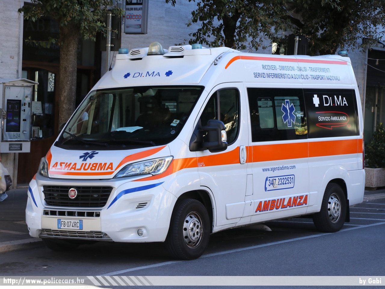 Fiat Ducato, Agenzia Di.Ma Servizio Ambulanza, fotó: Gabi
Keywords: mentő mentőautó olasz Olaszország ambulance Italy italian