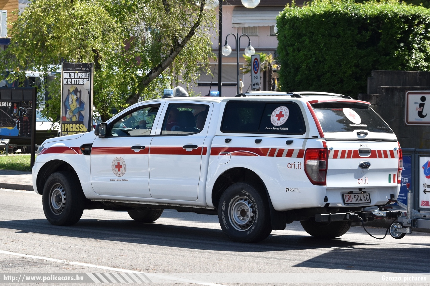 Ford Ranger, Croce Rossa Italiana Comitato Regionale Veneto, fotó: Gzozzo pictures
Keywords: mentő mentőautó olasz Olaszország ambulance Italy italian