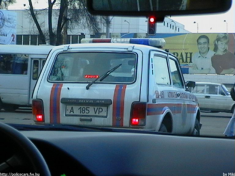 Lada Niva, fotó: Miki
Keywords: kazah Kazahsztán vaz kazahstan