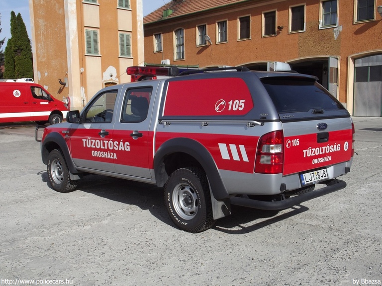 Ford Ranger, Békés Megyei Katasztrófavédelmi Igazgatóság, Orosházi Katasztrófavédelmi Kirendeltség, fotó: Bbazsa
Keywords: tûzoltóautó tûzoltó tûzoltóság magyar Magyarország katasztrófavédelem LJT-848 fire firetruck Hungary hungarian