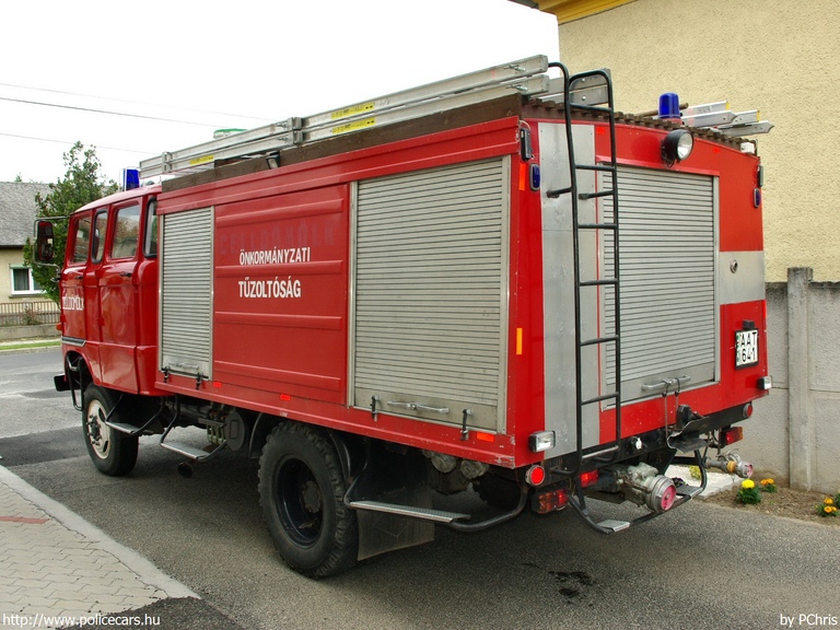 IFA W50LA, Celldömölki Önkormányzati Tûzoltóparancsnokság, fotó: PChris
Keywords: tûzoltóautó tûzoltó tûzoltóság magyar Magyarország katasztrófavédelem AAT-641 fire firetruck Hungary hungarian