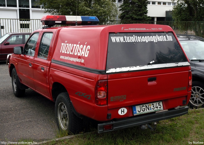 Mazda B2500, Pest Megyei Katasztrófavédelmi Igazgatóság, Nagykáta Hivatásos Tûzoltó-parancsnokság, fotó: Norbee
Keywords: tûzoltóautó tûzoltó tûzoltóság magyar Magyarország katasztrófavédelem JGN-345 fire firetruck Hungary hungarian
