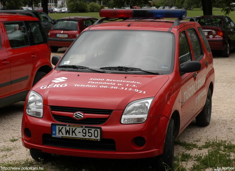 Suzuki Ignis, Pest Megyei Katasztrófavédelmi Igazgatóság, fotó: Norbee
Keywords: tûzoltóautó tûzoltó tûzoltóság magyar Magyarország katasztrófavédelem KWK-950 fire firetruck Hungary hungarian
