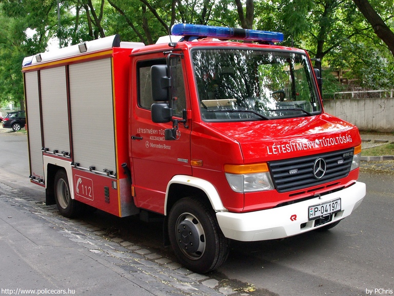 Mercedes-Benz Vario 816 D, Mercedes-Benz Manufacturing Hungary Kft., Kecskemét, fotó: PChris
Keywords: létesítményi tûzoltó tûzoltóautó tûzoltóság magyar Magyarország fire firetruck Hungary hungarian