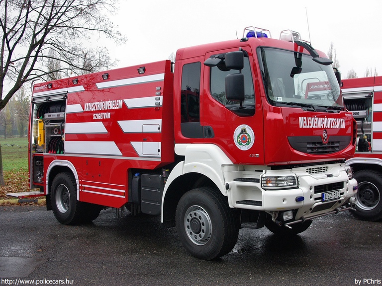 Renault Kerax 430.19 4x4 HEROS AQUARIUS-X, fotó: PChris
Keywords: tûzoltóautó tûzoltóság tûzoltó magyar Magyarország katasztrófavédelem LZZ-548 fire firetruck Hungary hungarian