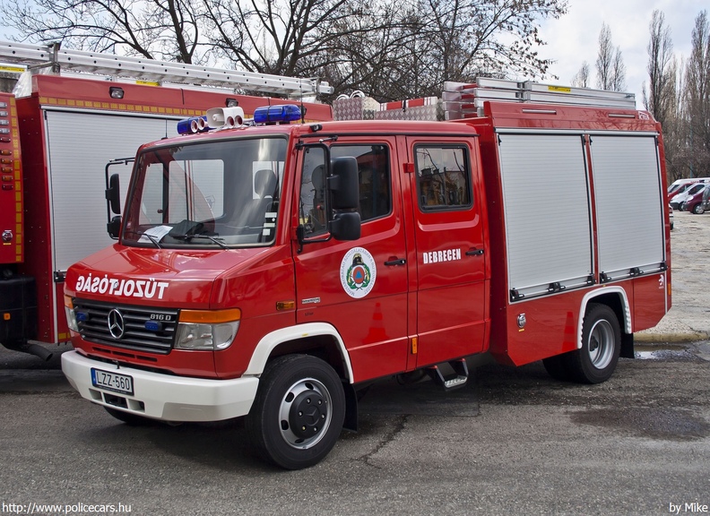 Mercedes-Benz Vario 816D Heros Ictus 1000, Hajdú-Bihar Megyei Katasztrófavédelmi Igazgatóság, Debreceni Hivatásos Tûzoltóparancsnokság, fotó: Mike
Keywords: tûzoltóautó tûzoltóság tûzoltó magyar Magyarország katasztrófavédelem LZZ-560 fire firetruck Hungary hungarian