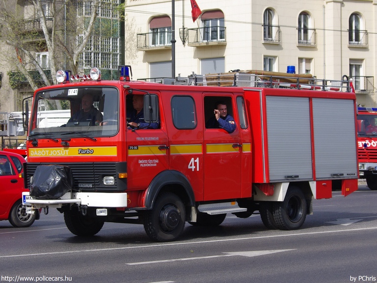 Iveco Magirus 75-16, Pilisvörösvári Önkéntes Tûzoltó Egyesület, fotó: PChris
Keywords: tûzoltóautó ÖTE tûzoltóság tûzoltó magyar Magyarország MAP-900 fire firetruck Hungary hungarian