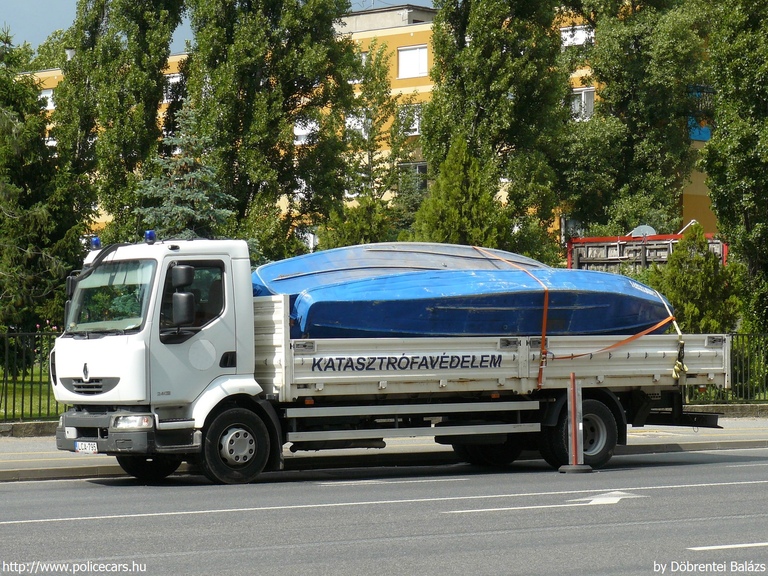 Renault Midlum 240, Országos Katasztrófavédelmi Fõigazgatóság, Gazdasági Ellátó Központ, fotó: Döbrentei Balázs
Keywords: tûzoltóautó tûzoltóság tûzoltó magyar Magyarország katasztrófavédelem LCA-795 fire firetruck Hungary hungarian