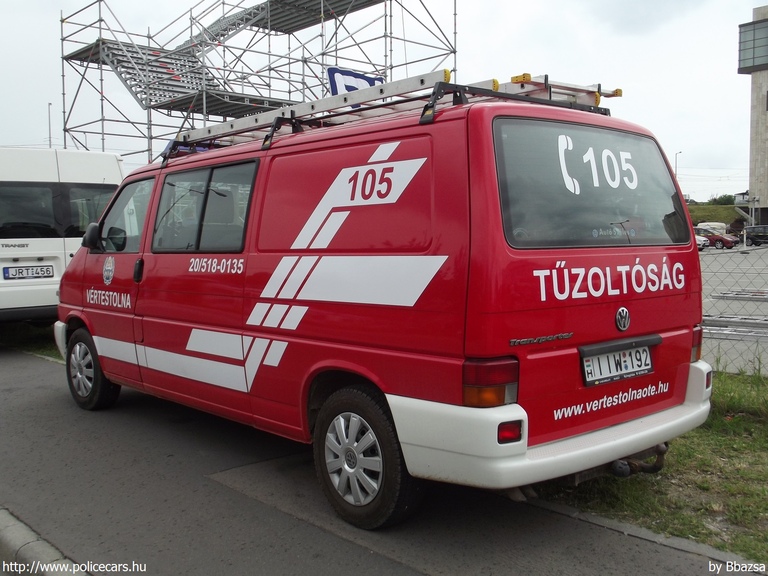 Volkswagen Transporter T4, Vértestolnai Önkéntes Tûzoltó Egyesület, fotó: Bbazsa
Keywords: tûzoltó tûzoltóság tûzoltóautó ÖTE magyar Magyarország IIW-192 fire firetruck Hungary hungarian