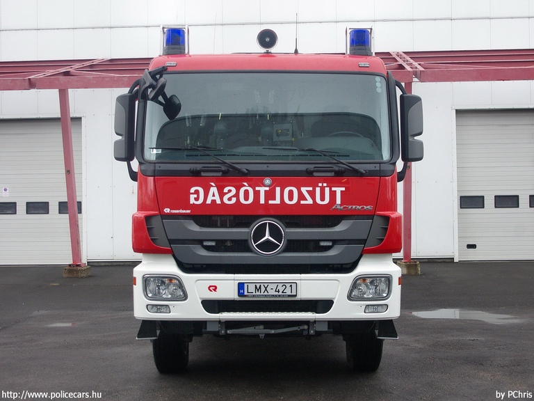Mercedes-Benz Actros 3344 Rosenbauer ILF, BorsodChem Zrt. Kazincbarcika, fotó: PChris
Keywords: tûzoltó tûzoltóautó tûzoltóság magyar Magyarország létesítményi LMX-421 fire firetruck Hungary hungarian