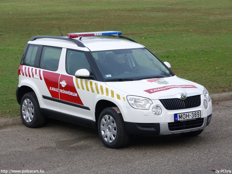 Skoda Yeti, fotó: PChris
Keywords: tûzoltóautó tûzoltóság tûzoltó magyar Magyarország katasztrófavédelem katasztrófavédelmi MOH-389 fire firetruck Hungary hungarian