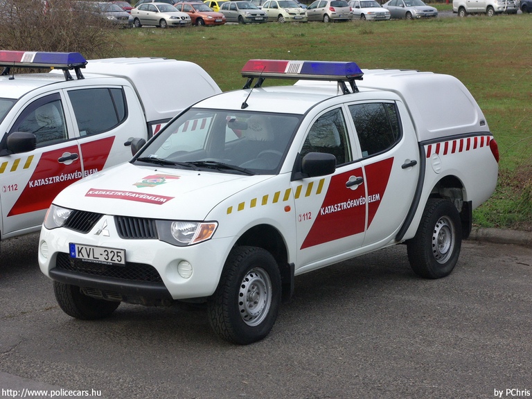 Mitsubishi L200, fotó: PChris
Keywords: tûzoltó tûzoltóautó tûzoltóság magyar Magyarország katasztrófavédelem KVL-325 fire firetruck Hungary hungarian