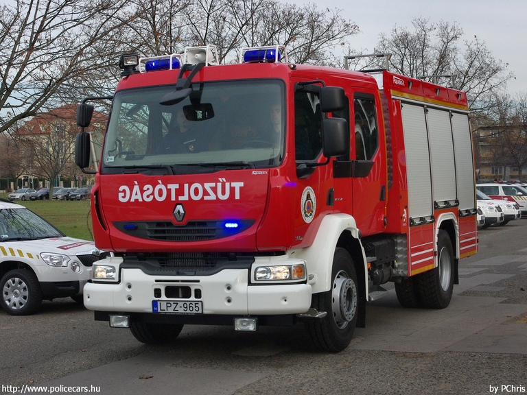 Renault Midlum 300 HEROS AQUADUX-X 3000, fotó: PChris
Keywords: tûzoltóautó tûzoltóság tûzoltó magyar Magyarország katasztrófavédelem LPZ-965 fire firetruck Hungary hungarian