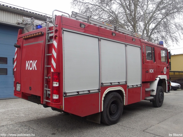 Rába 16.198, Országos Katasztrófavédelmi Fõigazgatóság, Katasztrófavédelmi Oktatási Központ, fotó: Bbazsa
Keywords: tûzoltó tûzoltóautó tûzoltóság katasztrófavédelem magyar Magyarország AYA-946 fire firetruck Hungary hungarian