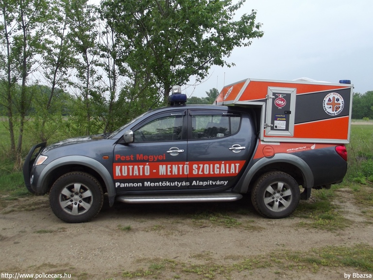 Mitsubishi L200, Pest Megyei Kutató-Mentõ Szolgálat, fotó: Bbazsa
Keywords: speciális mentők tûzoltóautó tûzoltó tûzoltóság magyar Magyarország KSE-520 fire firetruck Hungary hungarian