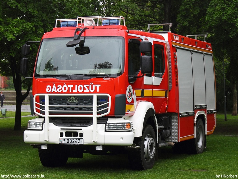 Rába R16.217 AFW Heros Aquadux-X 4000, fotó: HNorbert
Keywords: tûzoltó tûzoltóautó tûzoltóság magyar Magyarország katasztrófavédelem fire firetruck Hungary hungarian