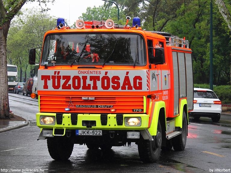 Magirus Deutz 170 D11FA, Pilisszentiváni Önkéntes Tûzoltó Egyesület, fotó: HNorbert
Keywords: tûzoltóautó tûzoltó ÖTE tûzoltóság magyar Magyarország JKK-922 fire firetruck Hungary hungarian