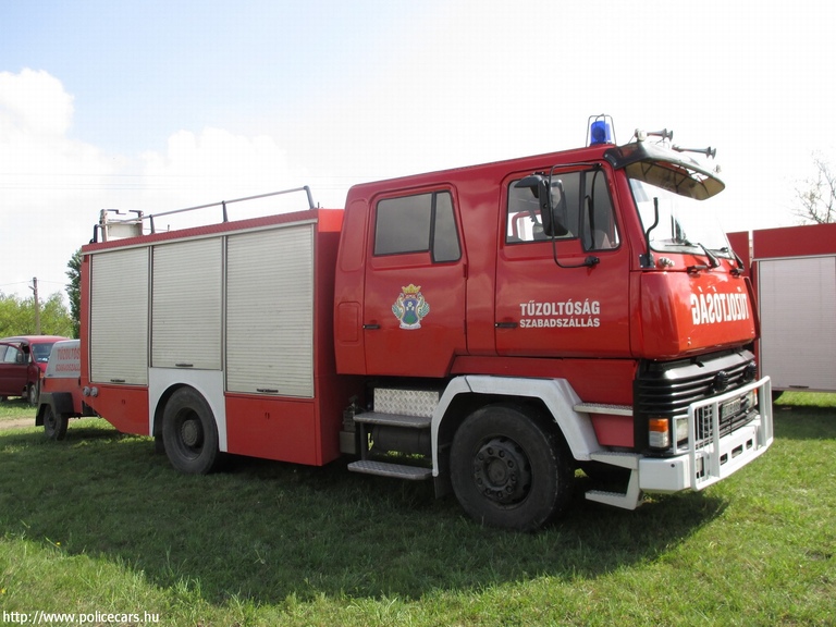 Csepel D-755.15 Metz, Szabadszállás Önkormányzati Tûzoltóparancsnokság
Keywords: tûzoltóautó tûzoltó ÖT tûzoltóság magyar Magyarország CIB-686 fire firetruck Hungary hungarian