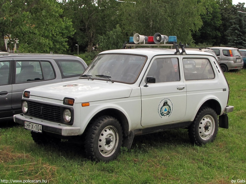 Lada Niva 1.7i, fotó: Gabi
Keywords: tûzoltó tûzoltóautó tûzoltóság katasztrófavédelem magyar Magyarország HFX-104 fire firetruck Hungary hungarian